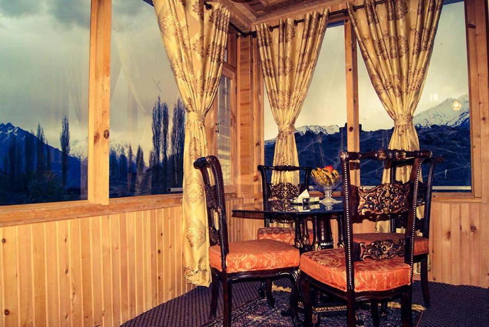 Fairy Land Hotel Karimabad  Eksteriør billede